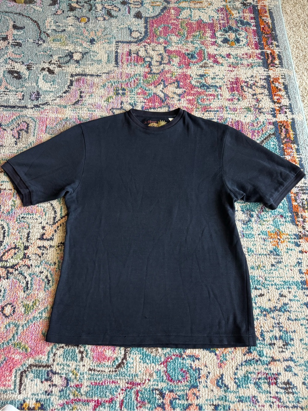 Vintage Caribbean Men's Black Ribbed Short-Sleeve Tee (55% Silk / 45% Cotton)